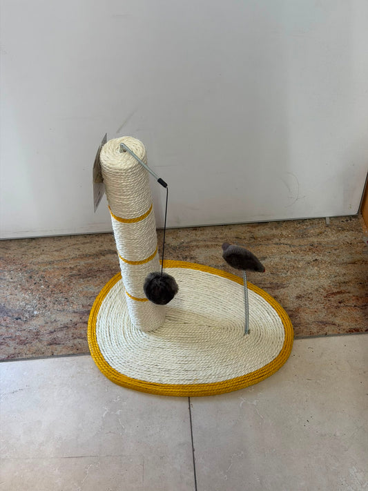 TRIXIE SCRATCH ME SCRATCHING POST 50 CM